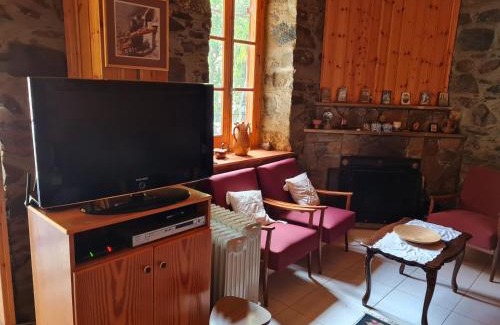 Kalopanayiotis Villa | Elpiniki's Old House