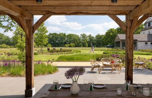 Mol Bed & Breakfast | Elvier B&B