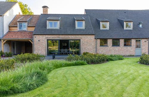 Mol Bed & Breakfast | Elvier B&B