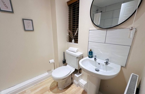 Ely Apartment | Ely | 3 Bed | Long Term Stays