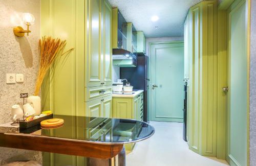 Pondok Aren Apartment | Embarcadero Suite Apartment by Novi McKenzie