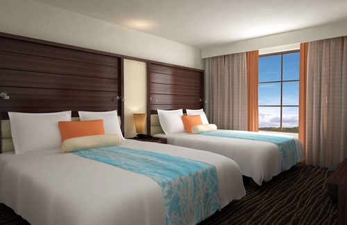 Westover Hotel | Embassy Suites by Hilton Fayetteville Fort Bragg
