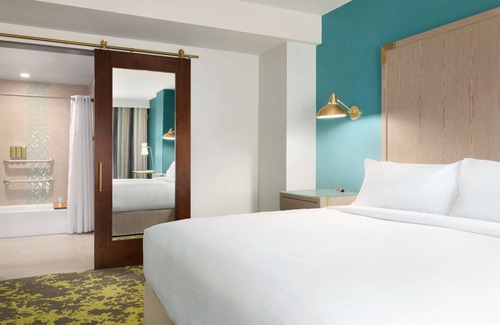 Goss - Grove Hotel | Embassy Suites by Hilton Boulder