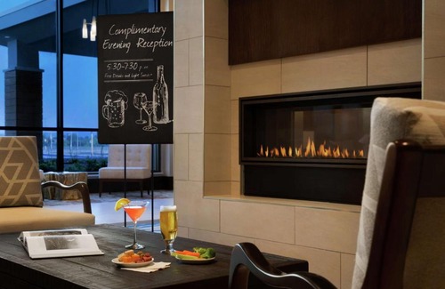 Westside Hotel | Embassy Suites By Hilton Syracuse Destiny USA
