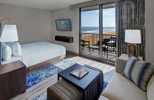 Northeast Virginia Beach Resort | Embassy Suites by Hilton Virginia Beach Oceanfront Resort
