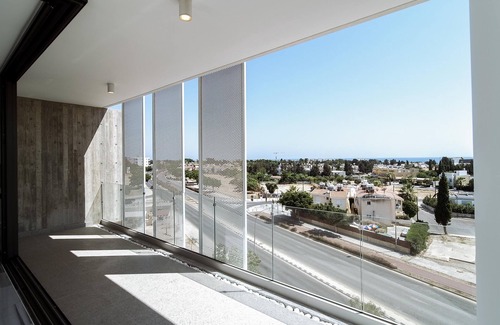 Universal Apartment | Emerald 202 2 BED - Two Bedroom Apartment, Sleeps 4