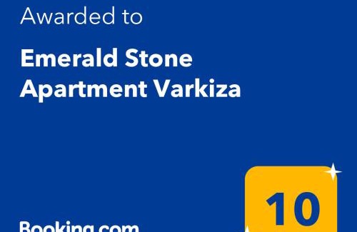 Varkiza Apartment | Emerald Stone Apartment Varkiza