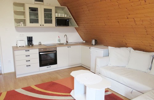 Badacsonytomaj House | Emi (BAC110) by Interhome