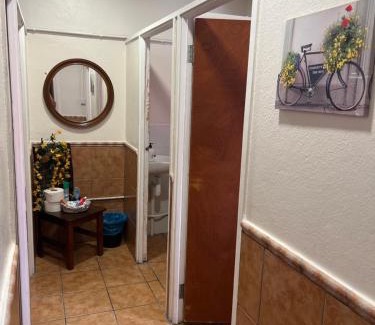 Gibraltar Hostel | Emile Youth Hostel