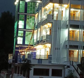 Miandam Hotel | Emirates Heights
