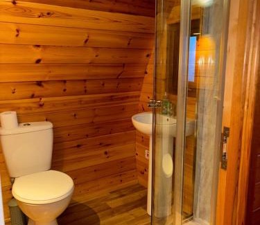 County Clare Ski Chalet | Emlagh, Self Catering Glamping Pods