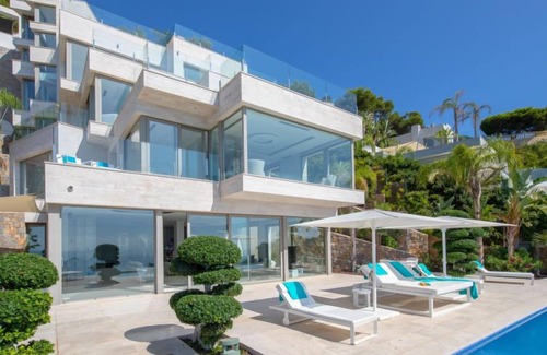 Cap de la Nau House | Emma on the Roc by Interhome