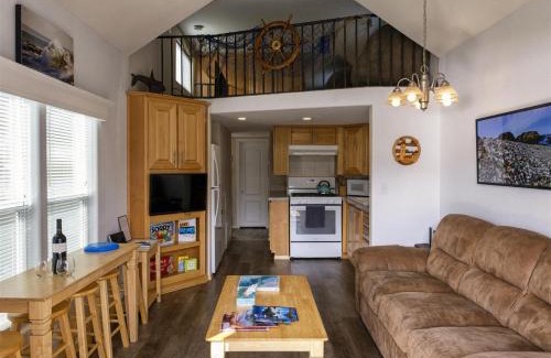 Fort Bragg House | Emmanuel