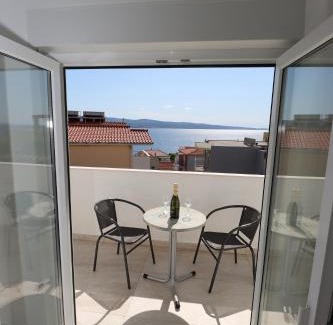 Tice Apartment | EMMI Nemira Omis