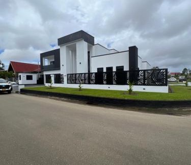 Noord Villa | Empire Villa Paramaribo Noord 1