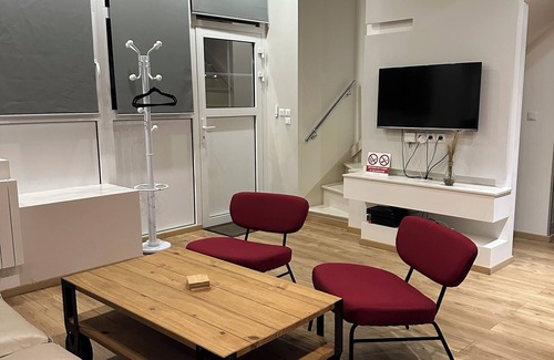 Nouvelle Ville House | Emplacement Fabuleux, A 1 min Gare et 5m Musée, Restaurant et Centre Commercial