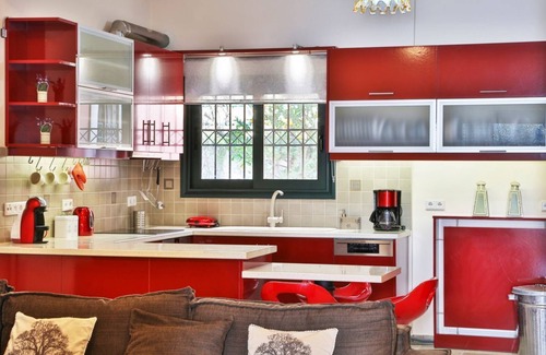 Dafnata Villa | Empress Sissi - Seven Bedroom Villa, Sleeps 14