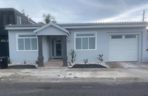 Playa House | En Casa P.R.