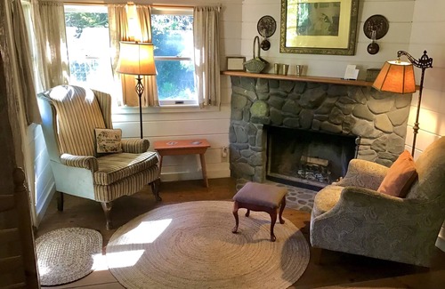 Mendocino Cottage | Enchanted Cottage in the Redwoods