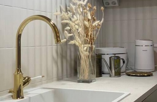 Kallio Apartment | Enchanting 1BR w/King Bed in Unbeatable Location