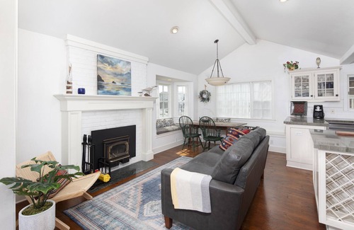 Cayucos House | Enchanting 2-bedroom home half a block to the beach