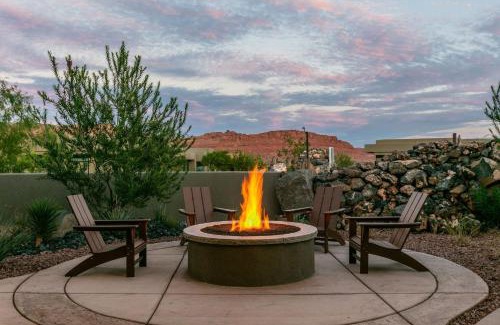 Ivins House | Enchanting Encanto #1 home