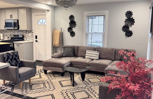 West Haven House | Enchanting Retreat: Cozy 4bedroom Haven