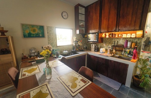 Blahbatuh Villa | Enchanting villa with AC in beautiful Bali With View of Rice Padi Terrace
