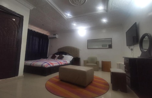 Ibadan Hotel | Enclave Hills Hotel