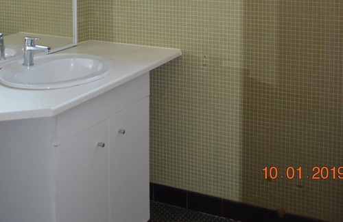 Saint-Sulpice-de-Royan House | Enclosed holiday home located 5 km from the sea