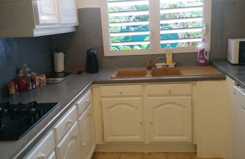Destrellan House | Enclosed villa for 8 people