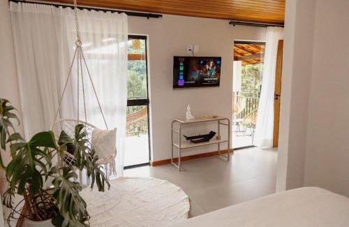 Visconde de Maua Cabin | Encontro dos Vales
