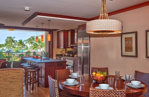 Kapolei Villa | End Summer in style. Discounted FALL RATES!OT306- 3 BR- 3rd floor Poolside Villa