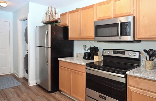 Keys Of Marsh Harbor House | End Unit Townhouse Rehoboth Beach 5BR Pool Tennis