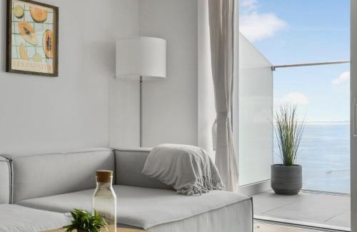 Aarhus C Apartment | Endless ocean views with private balcony