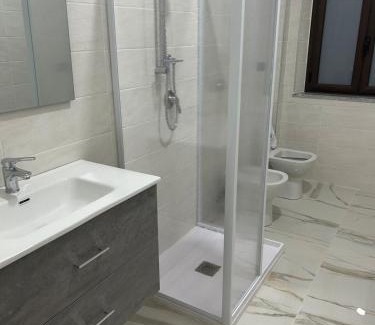 Porto Salvo Apartment | Endless Summer