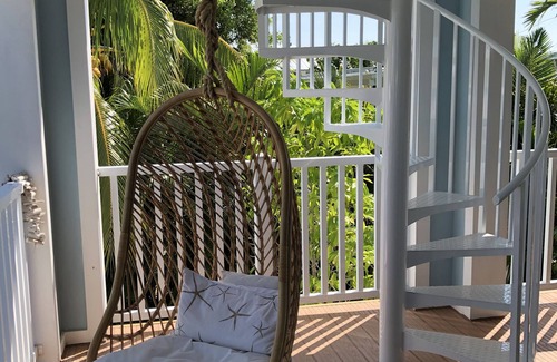 Venetian Shores House | " Endless Summer" Awaits!
