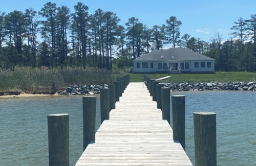 Unionville House | "Endless Summer" Waterfront on the Chesapeake Bay!