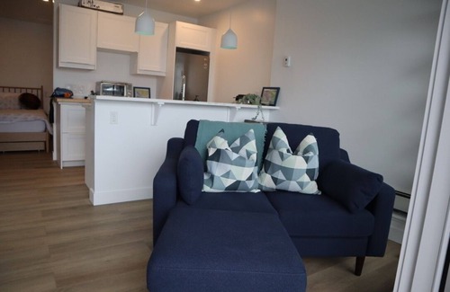 Sechelt Apartment | Endless views at Inlet Retreat! Relax in a centrally located beautiful studio!
