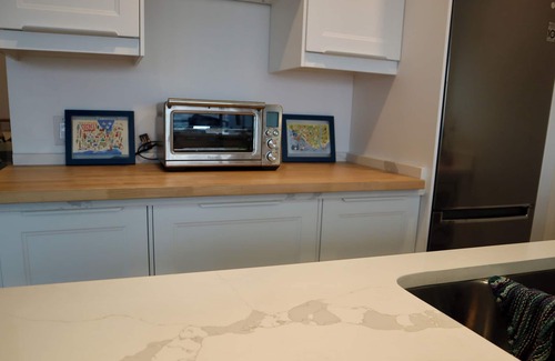 Sechelt Apartment | Endless views at Inlet Retreat! Relax in a centrally located beautiful studio!