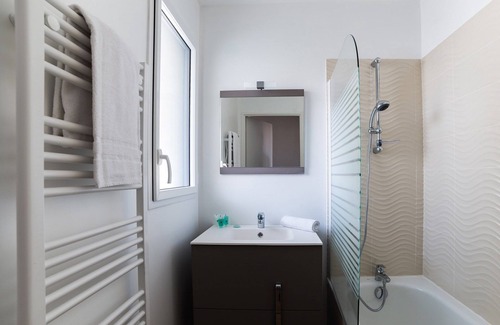 Biscarrosse Plage Hotel | Endroit Super! Appart avec Balcon | Local à Vélos