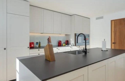 Engelberg Apartment | Engelberg Four Bedroom Apartment With Mountain View