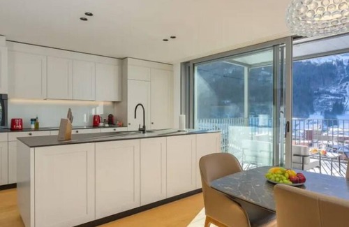 Engelberg Apartment | Engelberg Two Bedroom Apartment With Mountain View 2
