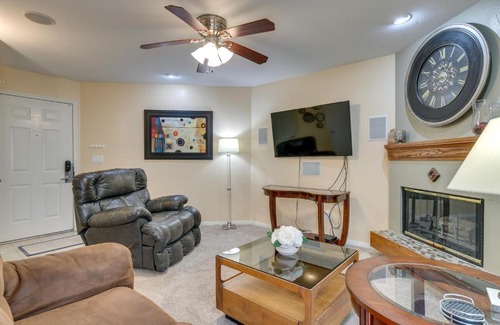 Englewood Apartment | Englewood Apt with Patio in Denver Tech Center