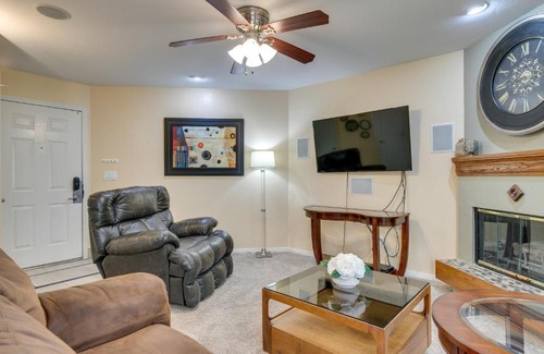 Englewood Apartment | Englewood Apt with Patio in Denver Tech Center