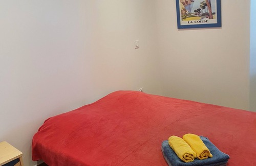 Porri Bed & Breakfast | English Club In Corsica B & B in Porri 1 shared bathroom