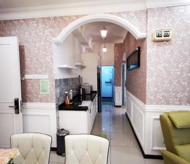 Taman Megah Ria Apartment | English Homestay Seaview Johor Bahru Permas 6 pax