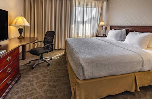 Charlottesville Hotel | English Inn of Charlottesville