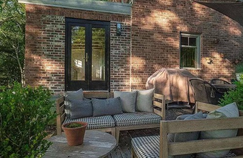 West Camp House | English style country cottage with Hudson River views! 5 mins from HITS