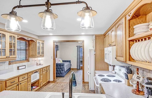 Holly Lake Ranch House | Enjoy 1.3 wooded acres and location to amenities Holly Lake has to offer.